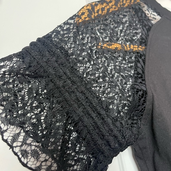 Maette Top by Stella & Dot - Picture 5 of 6